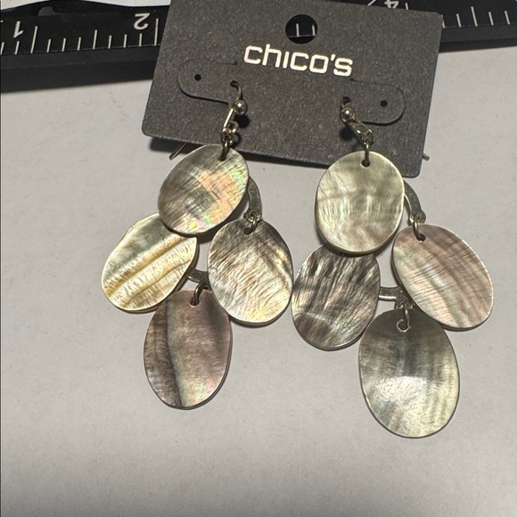 Chico's Iridescent Brown-Gold Drop Shell Earrings. (BR777/4) - Picture 3 of 4